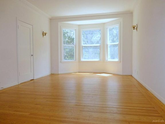 4th image of 5050 Fulton St APT 103
