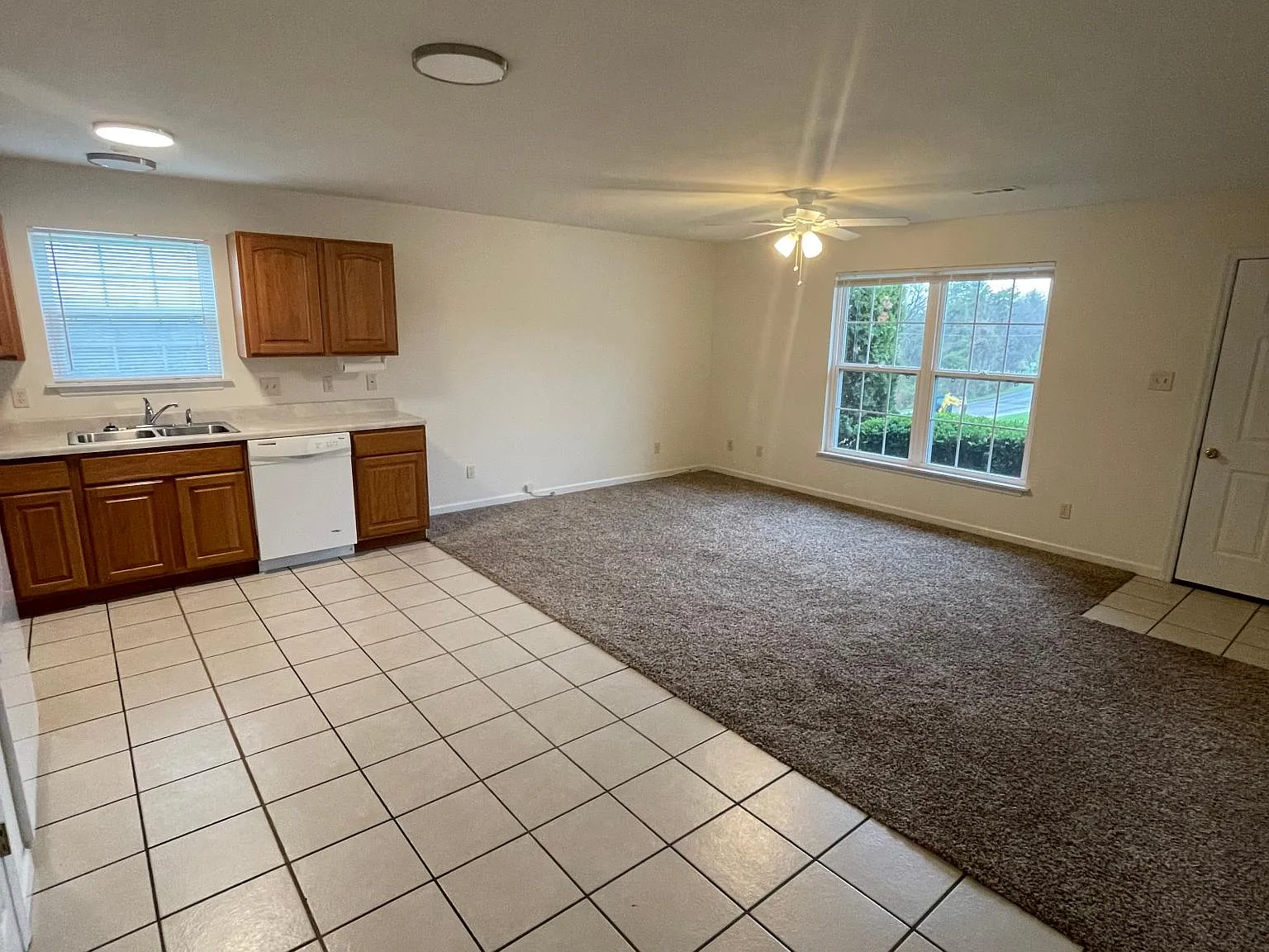 1842 Scenic Dr — Photo 4
