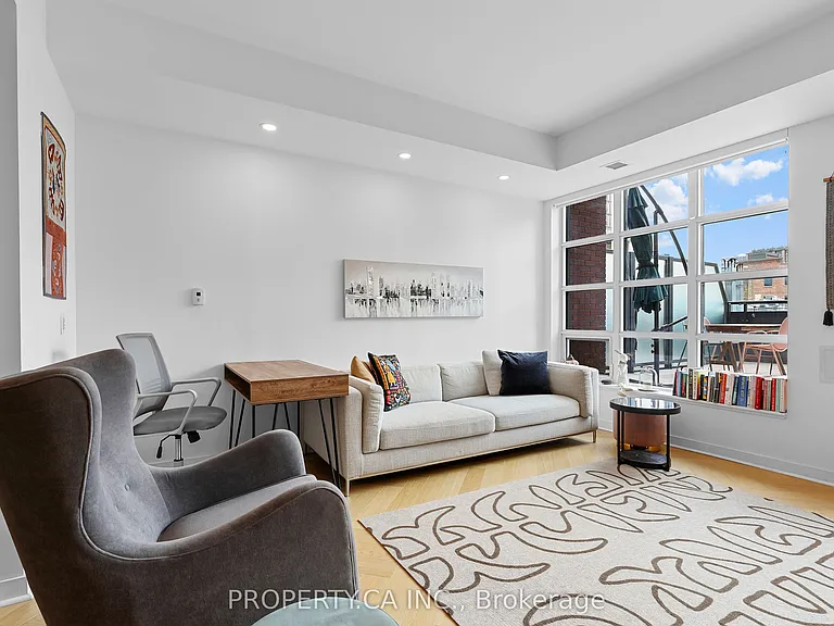 501 Adelaide St W #303 — Photo 3