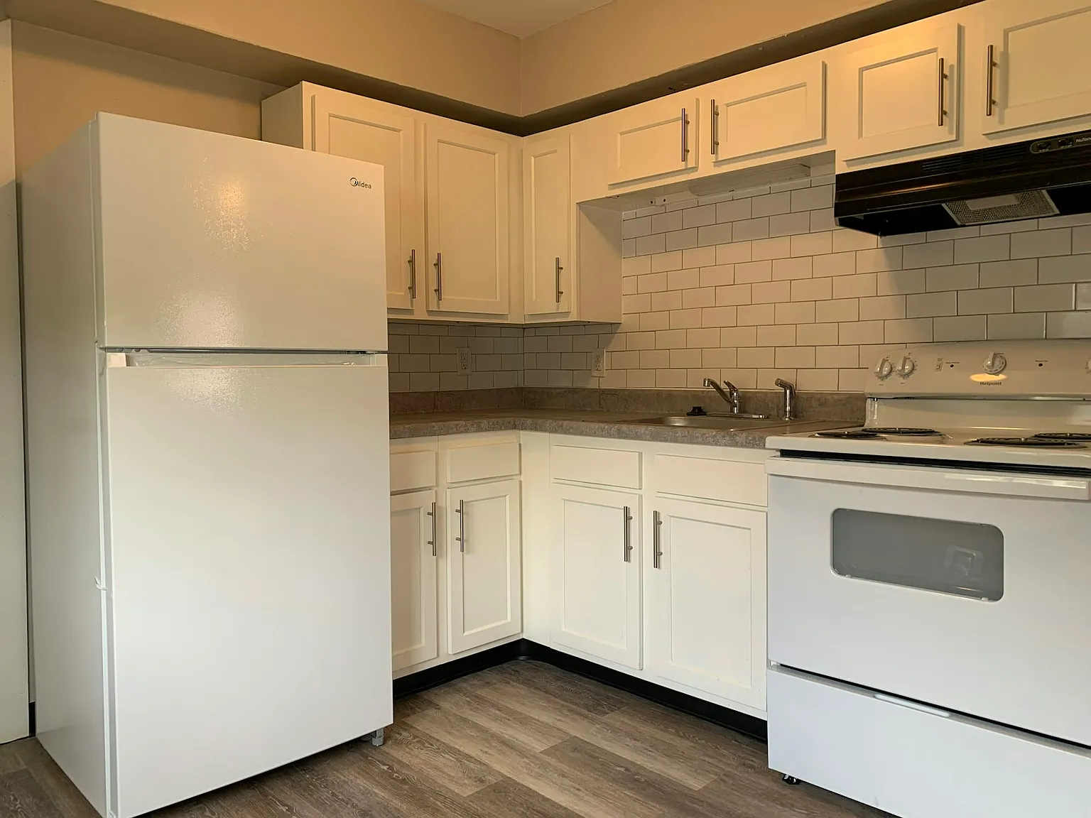 1653 Minnesota Avenue, Unit B — Photo 2