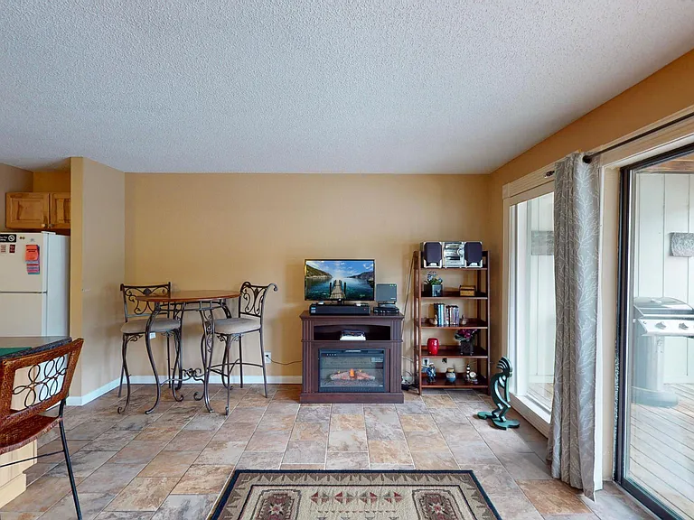 103 Southwood Shores Pl #1C — Photo 11
