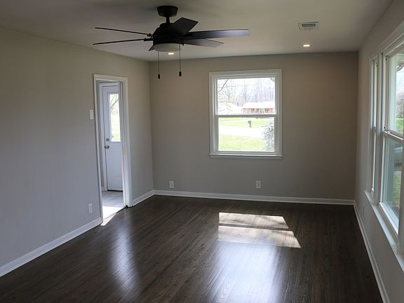 4th image of 213 Alfred Dr