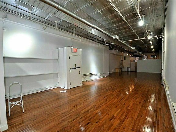 3rd image of 429 Broome St #Loft4