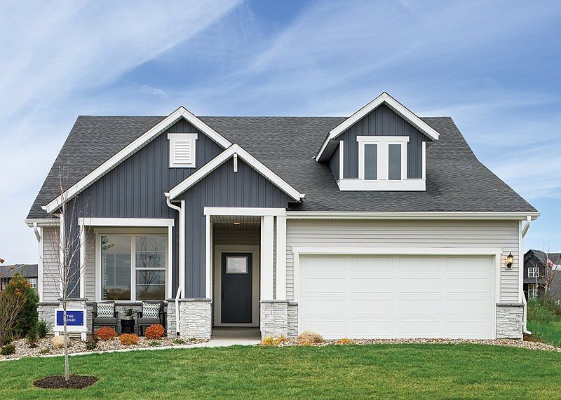 The Leslie - A Exterior