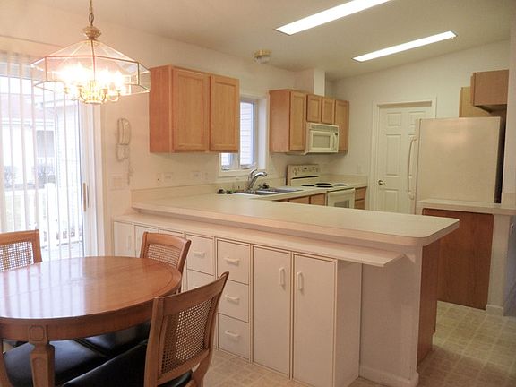 5th image of 2315 Horseshoe Ct