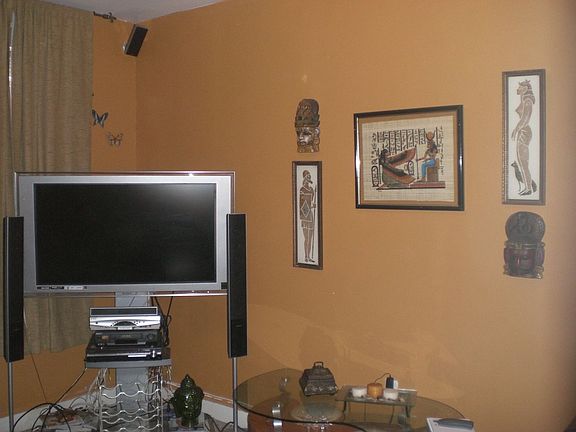 3rd image of 3649 Barnes Ave
