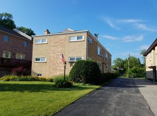 505 Summit Ave APT 1F, Park Ridge, IL 60068