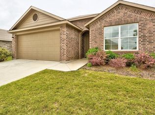 716 Red Tails Dr, Austin, TX 78725