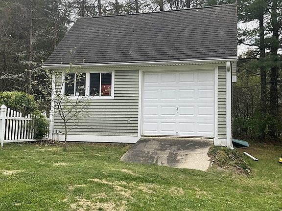 5th image of 406 Michael Sears Rd