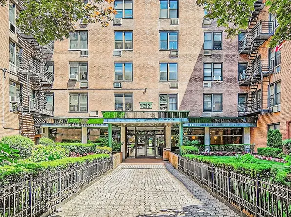 1213 Avenue C39, Brooklyn, NY 11235