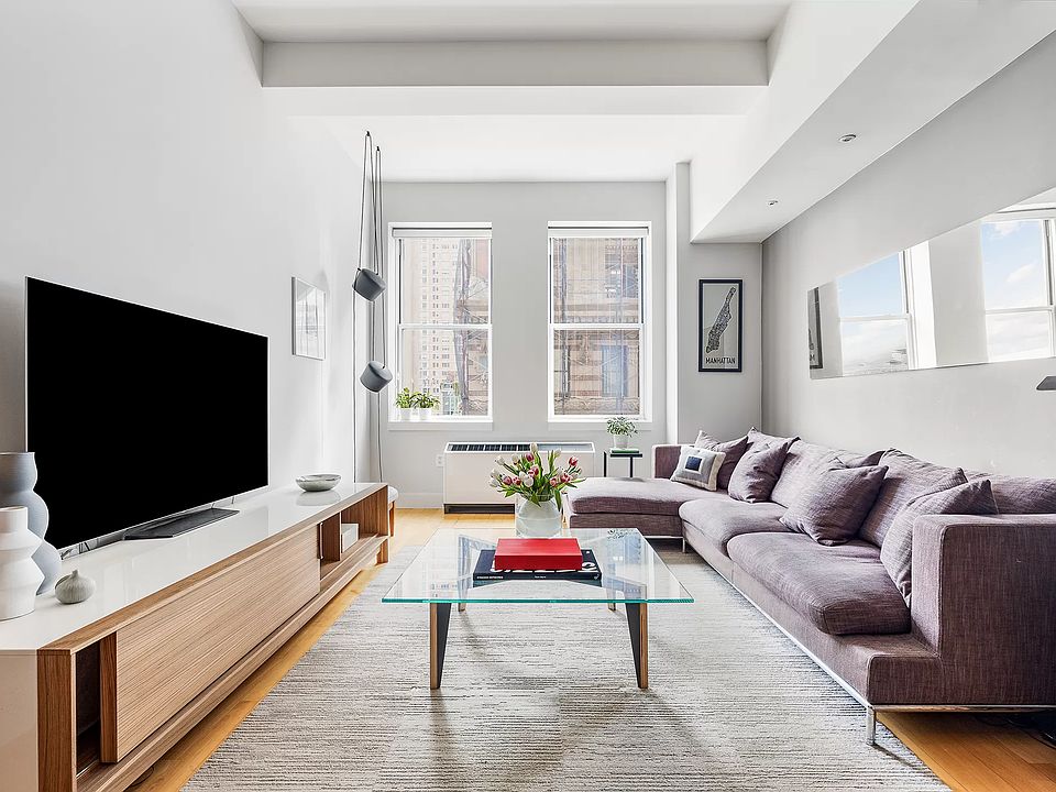 1st image of 80 Chambers St APT 15C