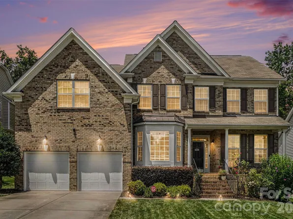 1619 Ballwood Ct, Mint Hill, NC 28227