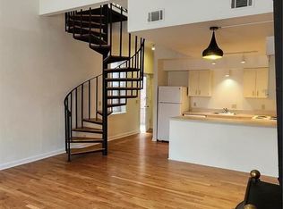 1014 Russell Blvd FLOOR 2, Saint Louis, MO 63104