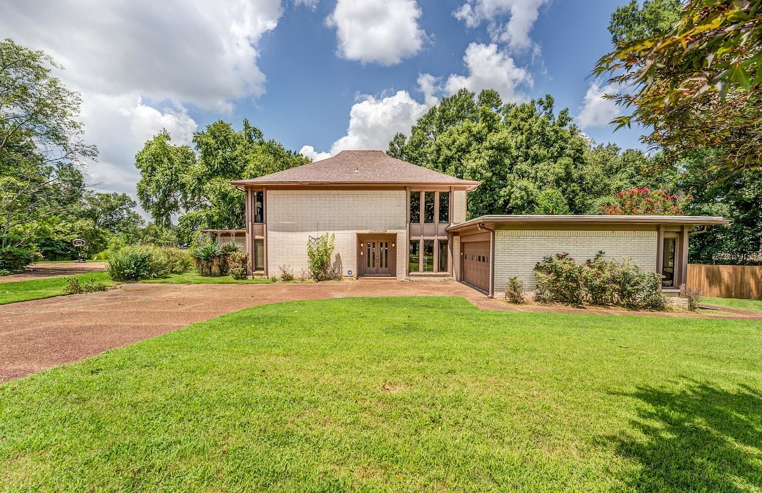 8607 Loxley Fwy, Cordova, TN 38016 MLS 10152903 Zillow