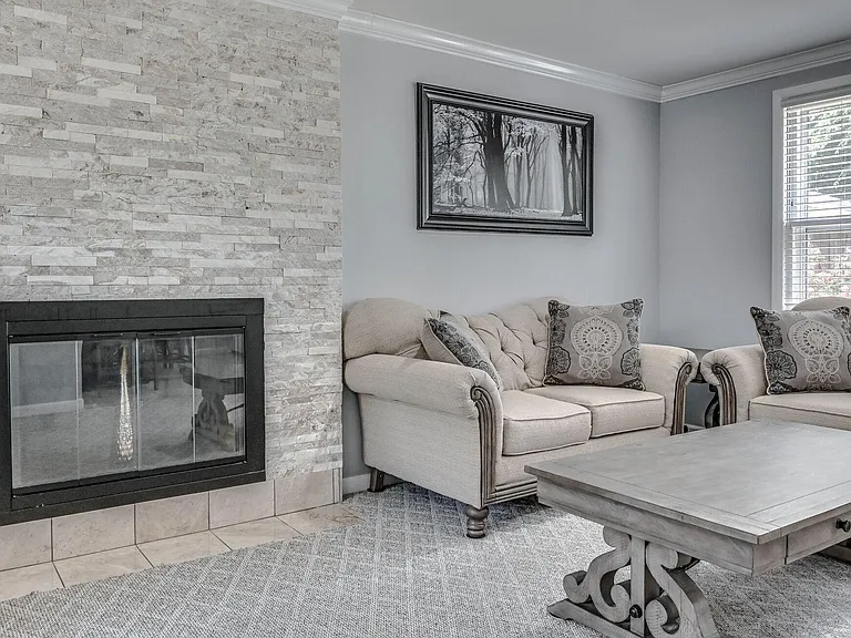 655 Harding Pl — Photo 13
