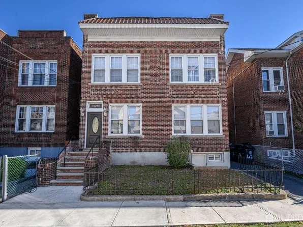 427-429 N 12th St, Newark, NJ 07107