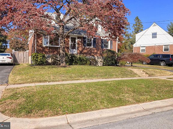 2nd image of 4109 Mitscher Ct