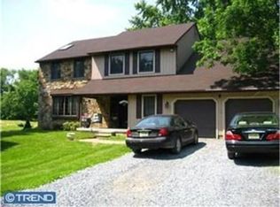 841B Cox Rd, Moorestown, NJ 08057