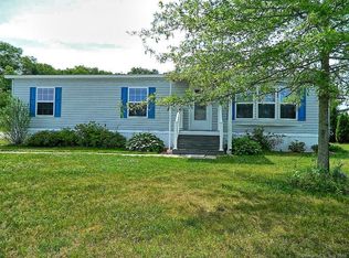 18 Kitty Ln, North Windham, CT 06256