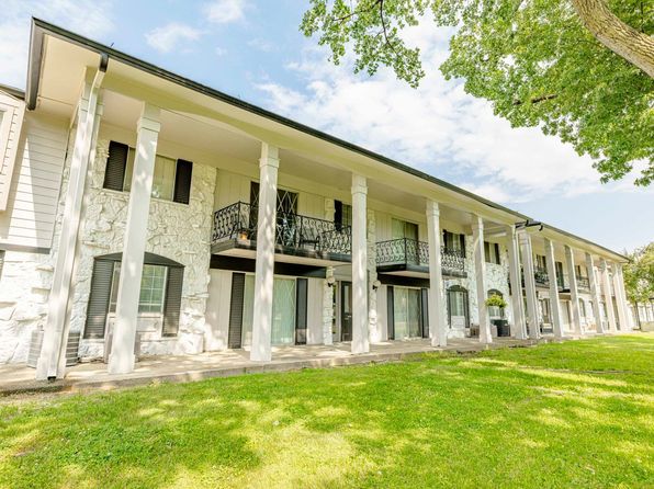 3001 E Jefferson Blvd #1005