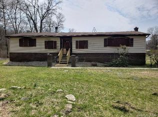 109 Goshen Tpke, Bloomingburg, NY 12721