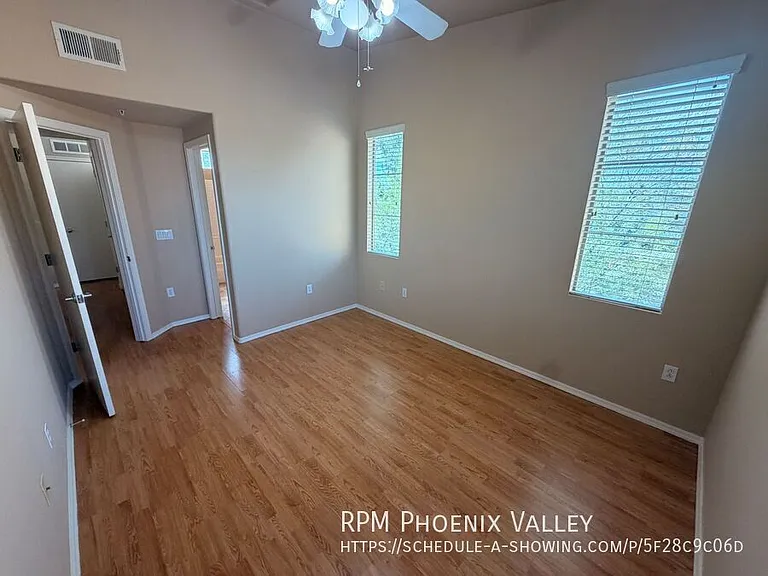 3250 W Greenway Rd #148 — Photo 17