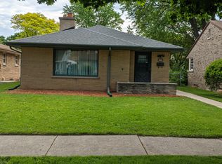 4932 N 67th St, Milwaukee, WI 53218