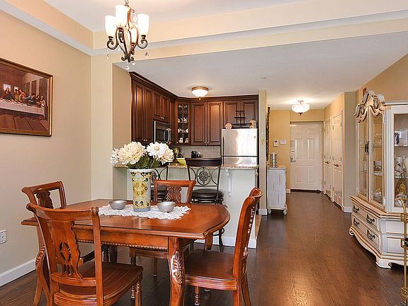 4th image of 15031 12th Ave APT 110