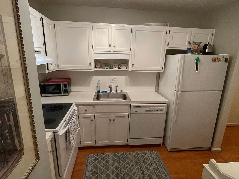 410 Mockingbird Valley Rd APT 37, Louisville, KY 40207 Zillow