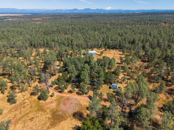 25350 Buffalo Dr, Anderson, CA 96007
