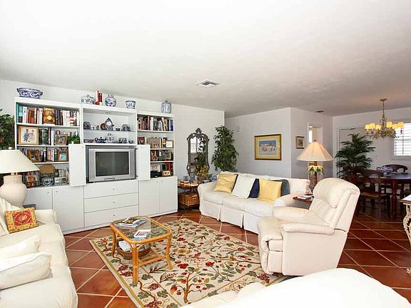 4th image of 1877 S Ocean Blvd APT 6