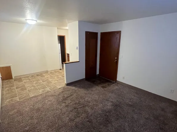 990 Lynde Dr NE APT 3, Minneapolis, MN 55432