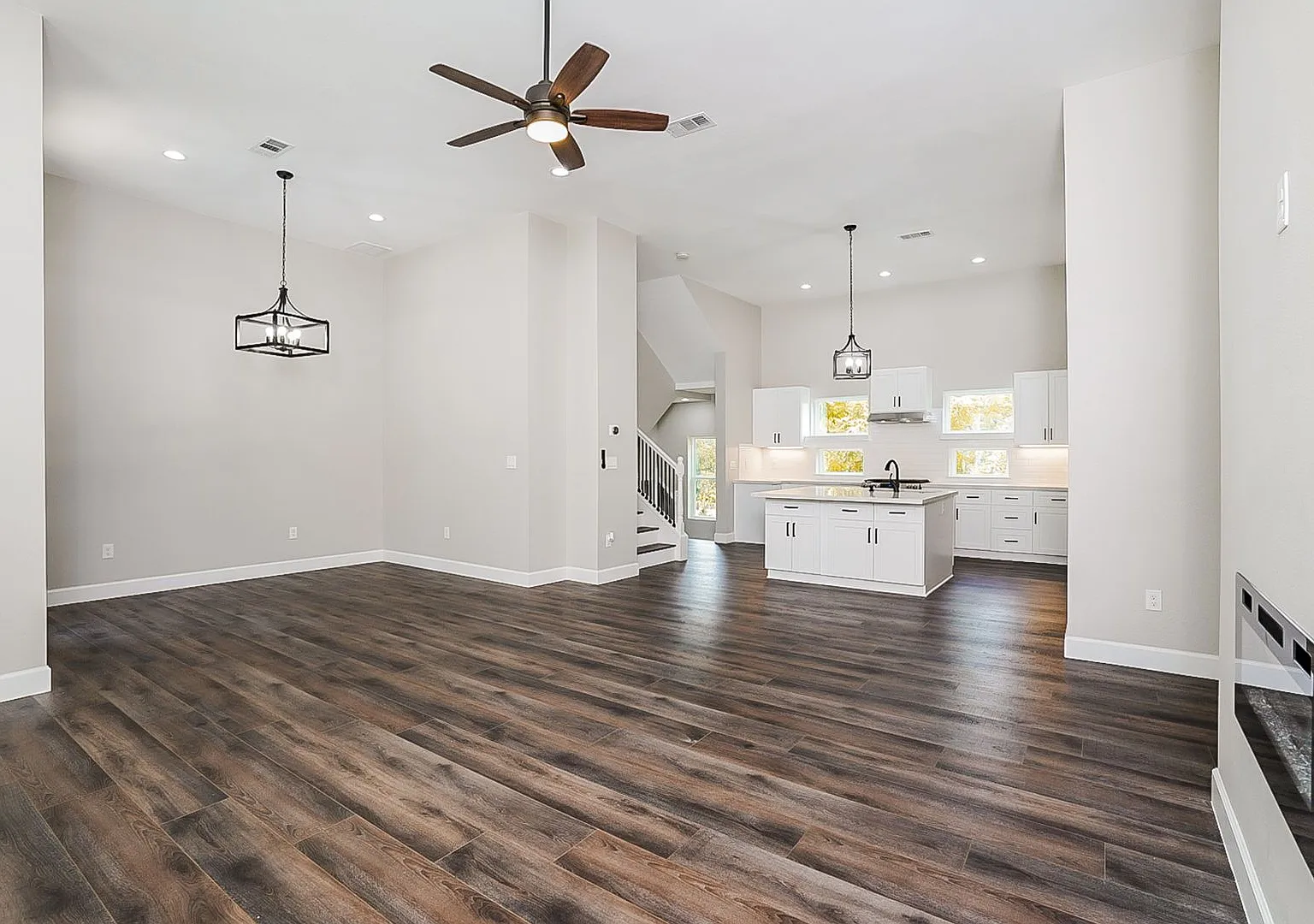 3 Bedroom Single Family in Houston — Photo 1
