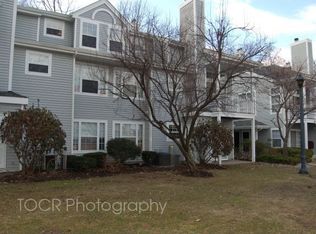 1180 Richmond Rd, Mahwah, NJ 07430