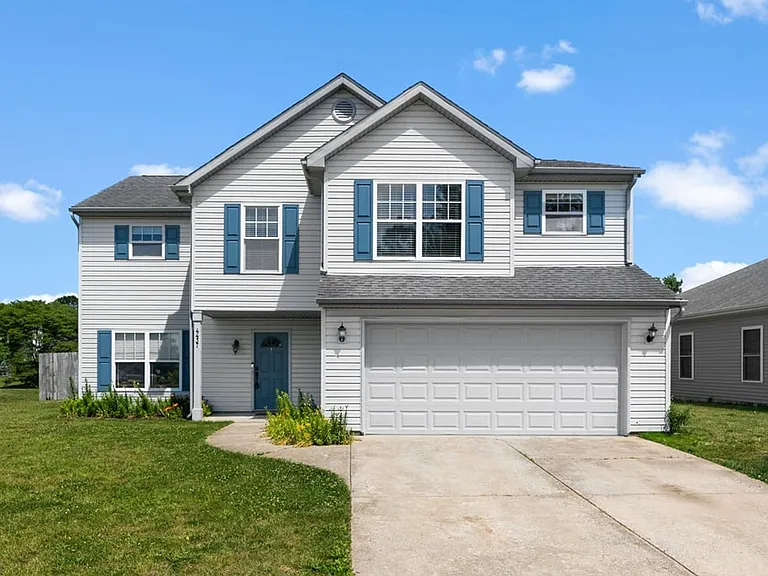 4437 N Candlewick Ln — Photo 2