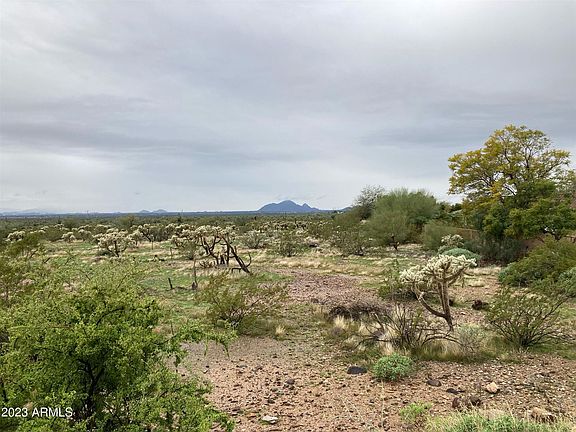 3rd image of 13475 E Del Timbre Dr