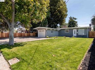 1146 Windermere Ave, Menlo Park, CA 94025