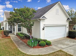 16308 Raven Crest Dr, Fort Mill, SC 29715