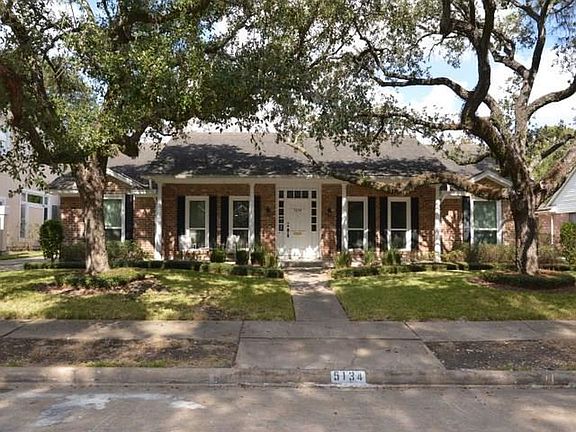 5th image of 5134 Loch Lomond Dr
