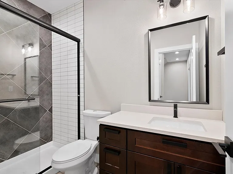 1327 Jersey St #5 — Photo 12