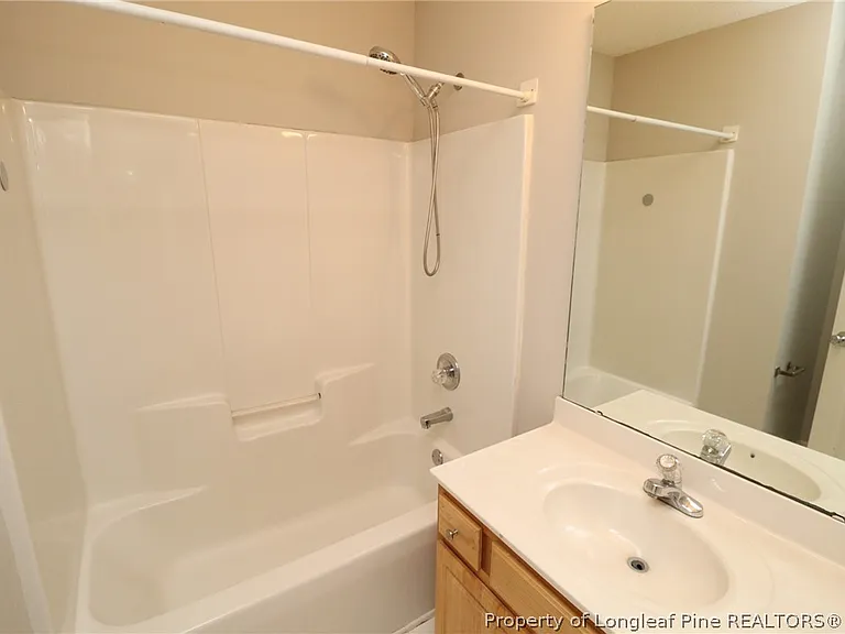 2628 Farlow Gap Ln — Photo 32