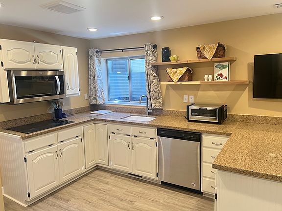 2nd image of 3290 E Bengal Blvd