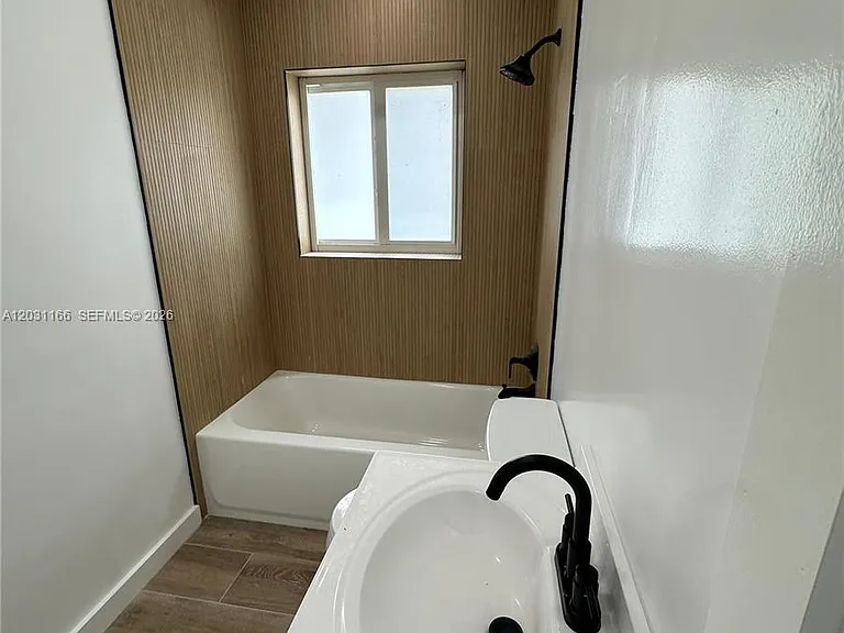 14510 SW 105th Ave #1 — Photo 5
