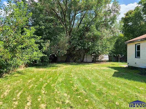 4th image of 1550 S 18th St
