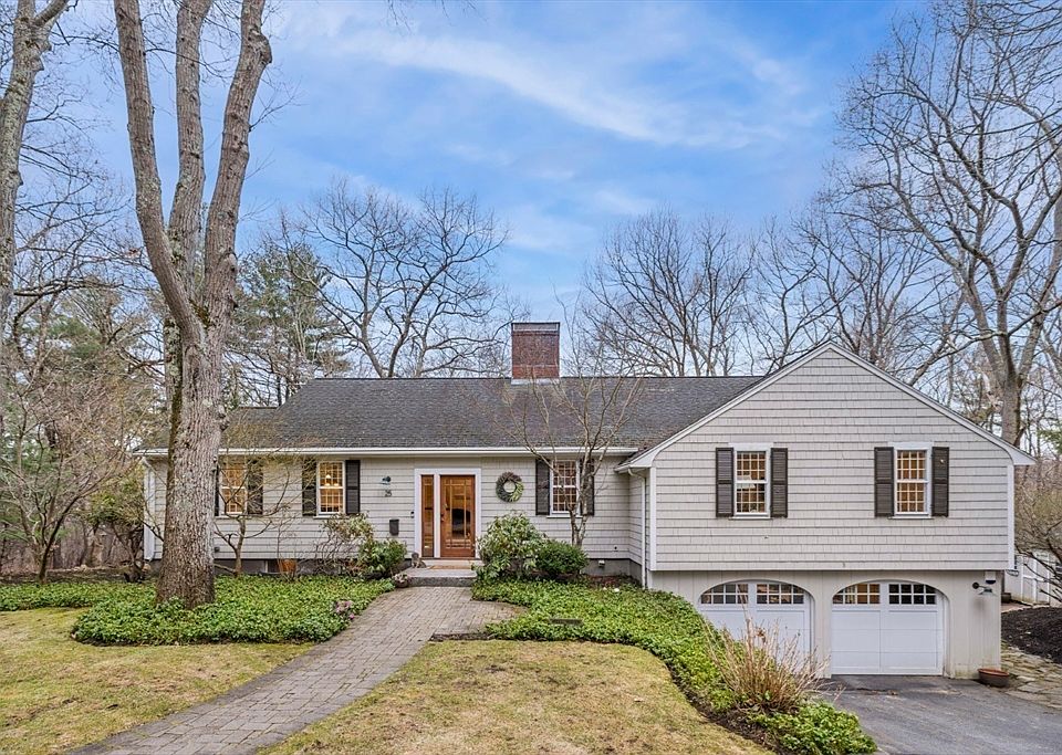 1st image of 25 Apple Hill Ln