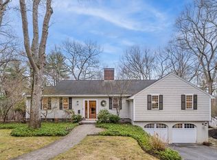 25 Apple Hill Ln, Lynnfield, MA 01940