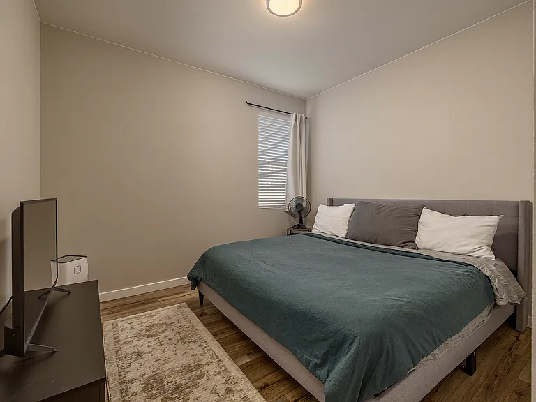 11601 E Equestrian St #C — Photo 22
