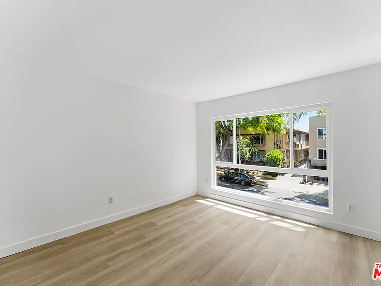 929 N Stanley Ave #2 — Photo 12