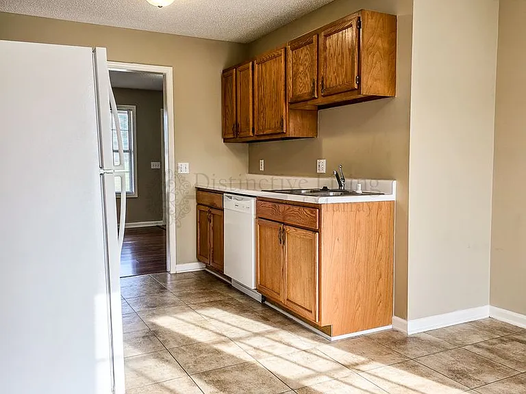 1607A Bourland Ln — Photo 25