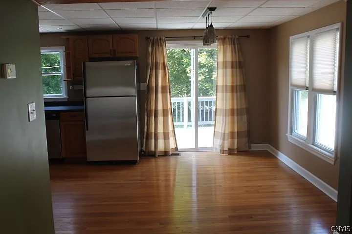375 Pawling St — Photo 8